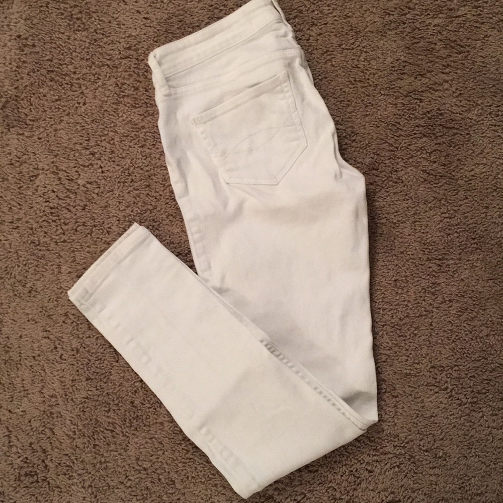 White Abercrombie & Fitch Jeggings